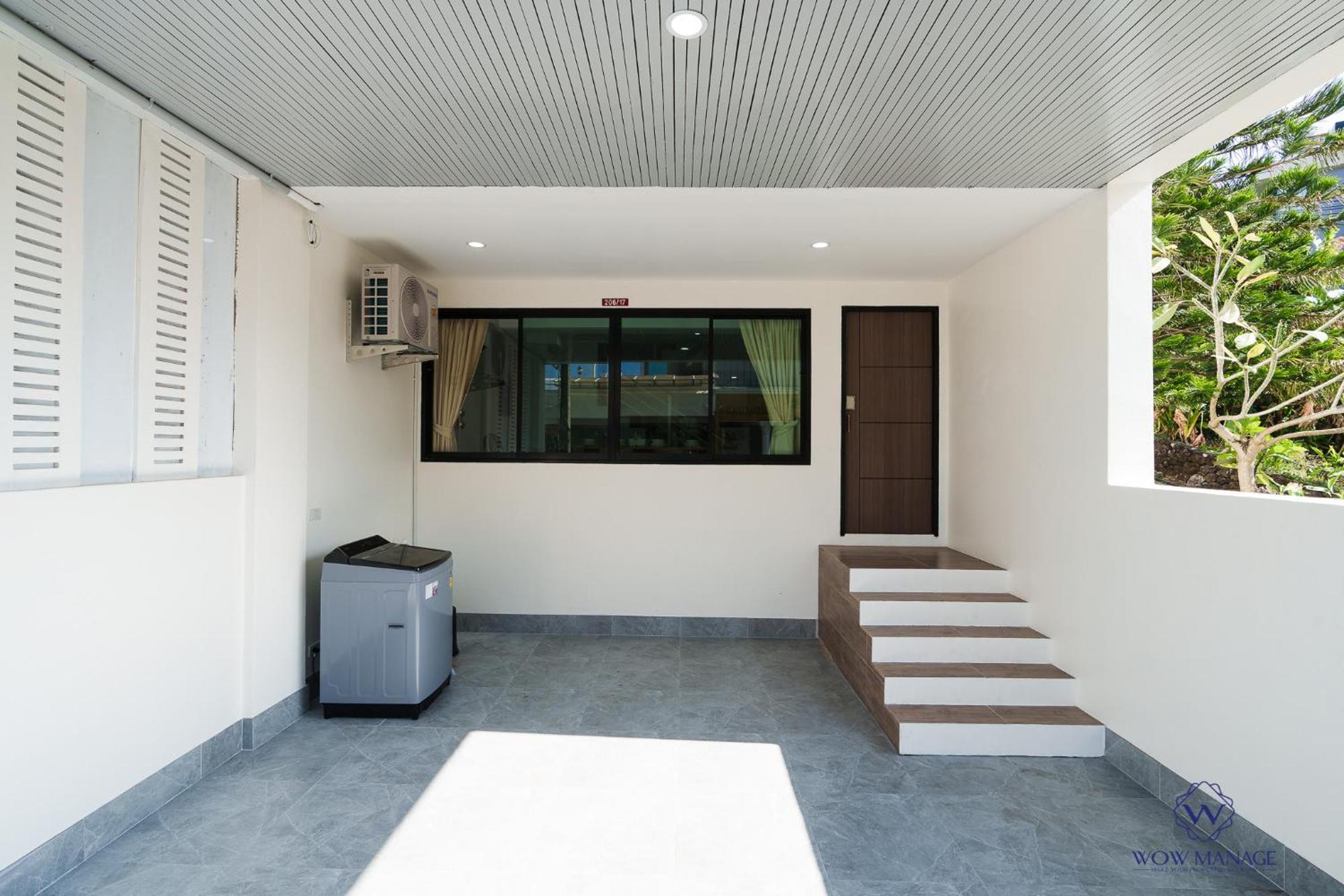 Enjoy Sunset Rainbow Alley - Wow Townhouse At Patong Hill Bagian luar foto