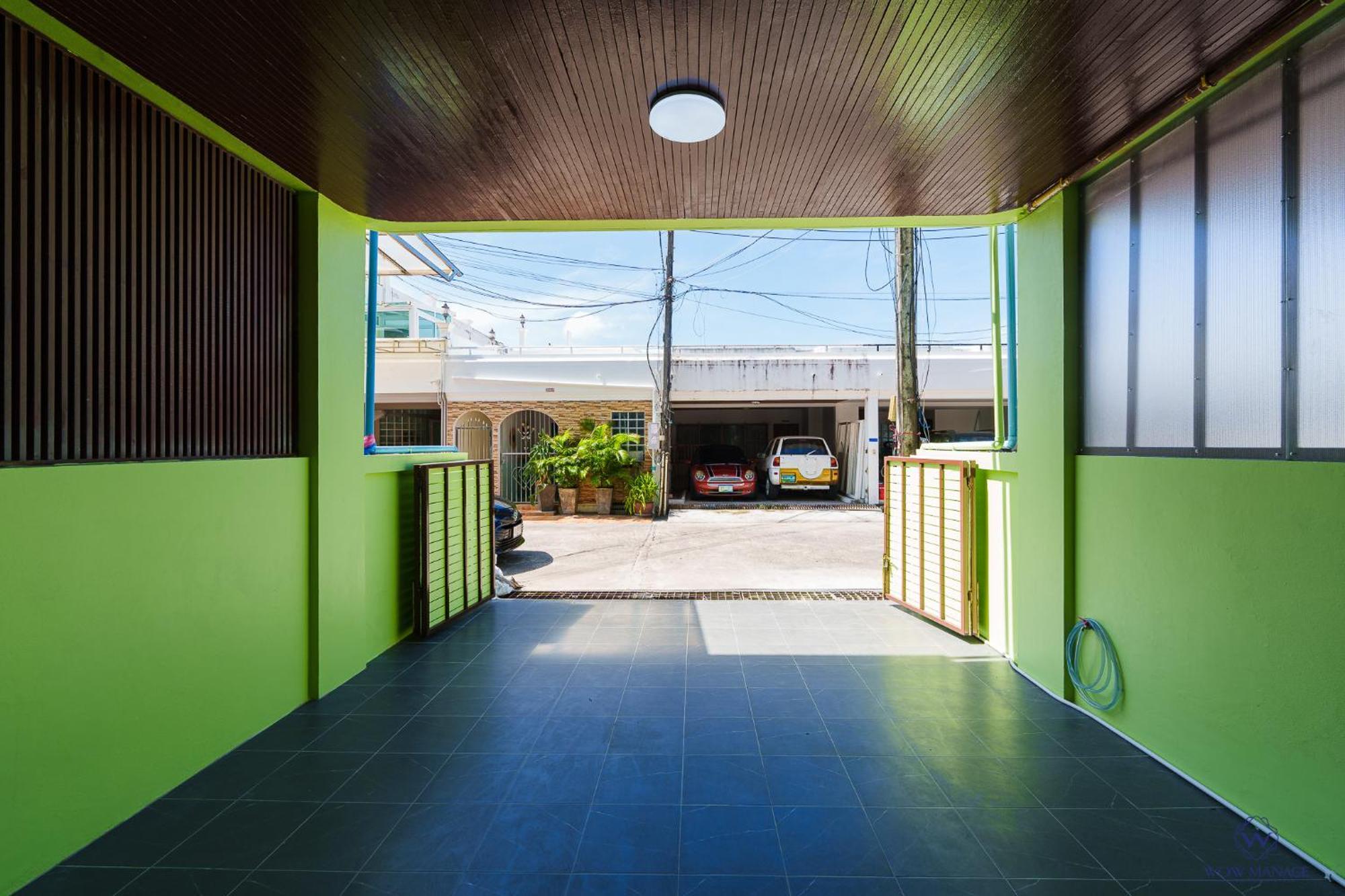 Enjoy Sunset Rainbow Alley - Wow Townhouse At Patong Hill Bagian luar foto